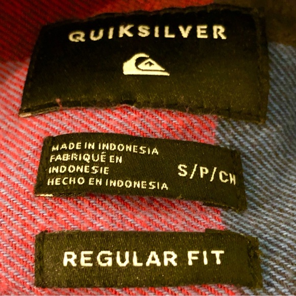 Quicksilver Plaid ButtonUp Longsleeve Flannel Chest Pocket Curved Hem Size Small - Picture 2 of 16